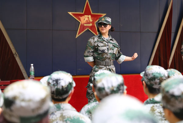 王嘉仪:把青春献给你——我的保安兄弟,我们共同的保安事业